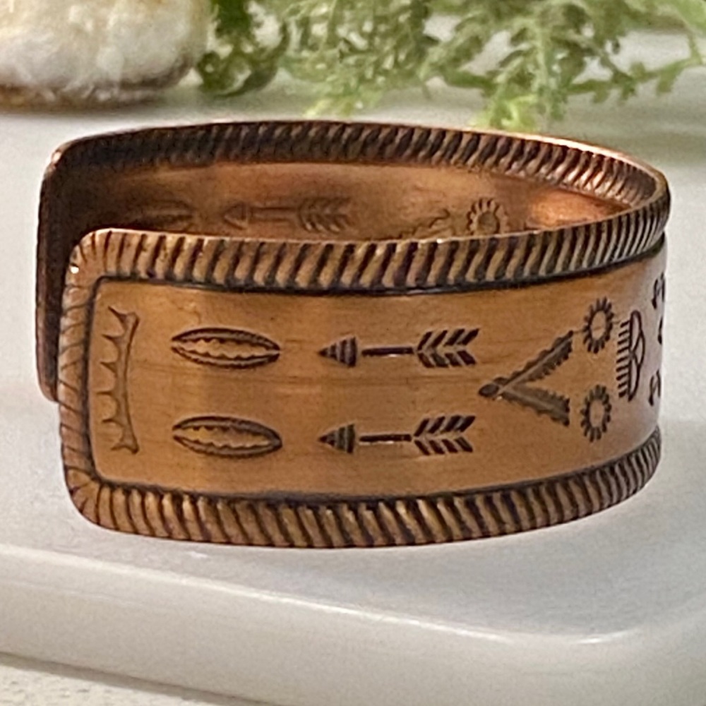 Vintage Storyteller Bell Trading Post Copper Cuff Bracelet - Handmade - Picture 8 of 13